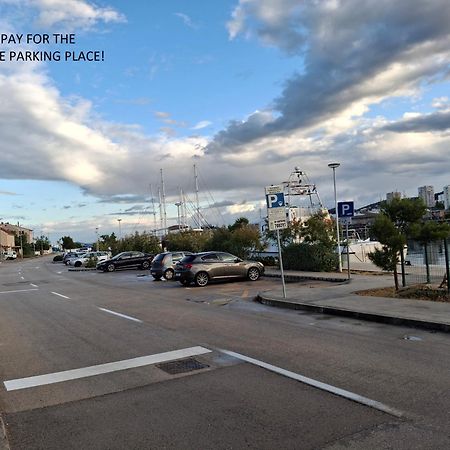Apartamento Nautica Free Parking Šibenik Exterior foto