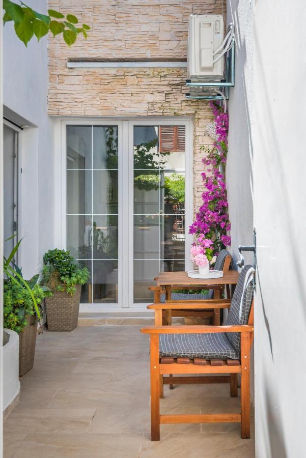 Apartamento Nautica Free Parking Šibenik Exterior foto