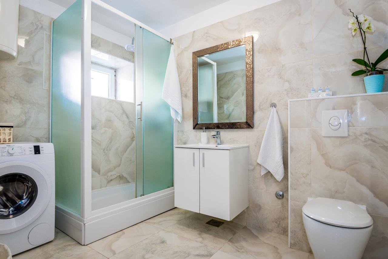Apartamento Nautica Free Parking Šibenik Exterior foto